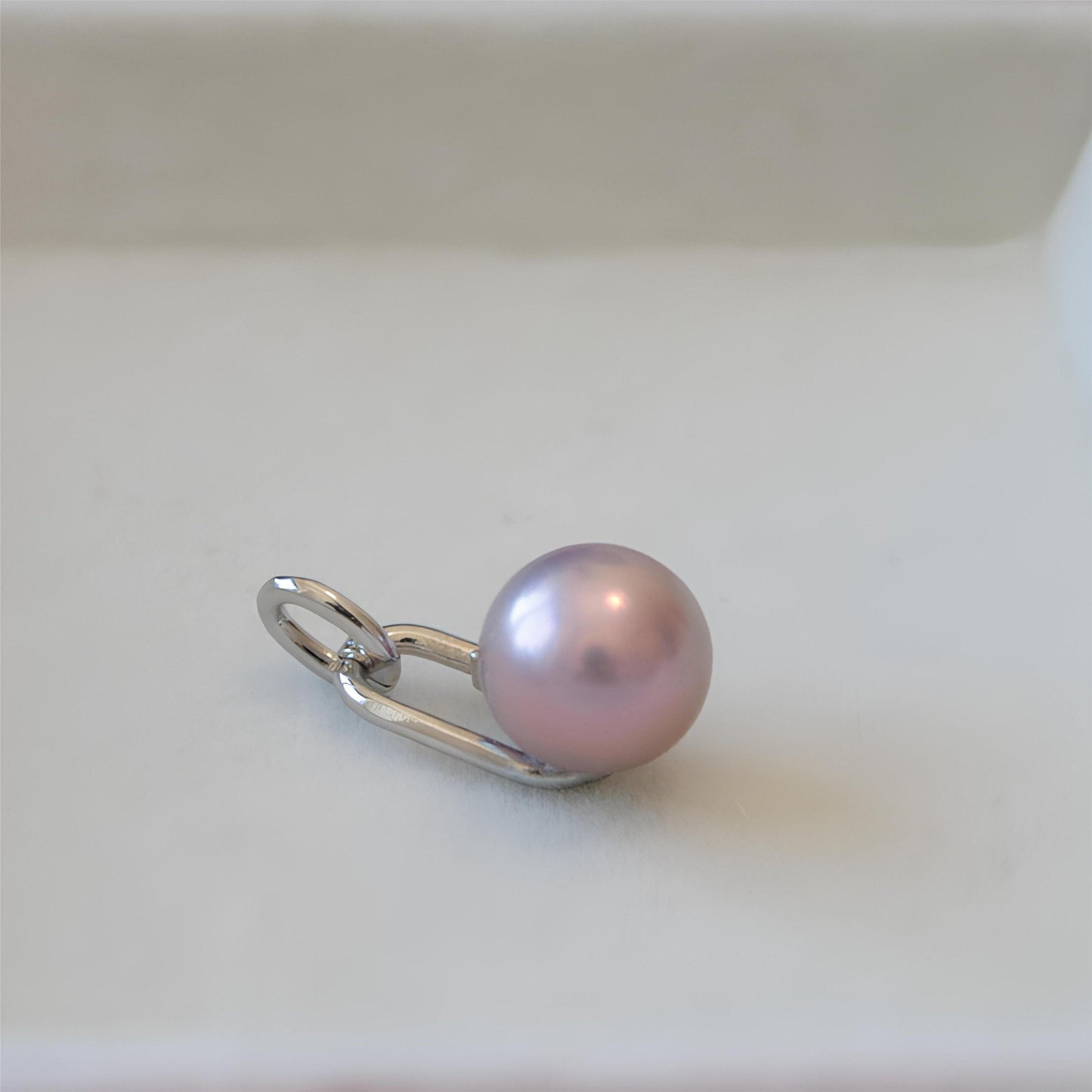 Geometric Pearl Pendant - Tricky Lucky