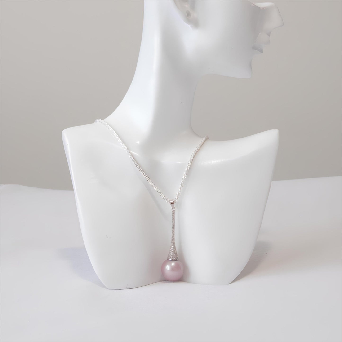 Glamorous Pagoda Pearl Pendant - Tricky Lucky