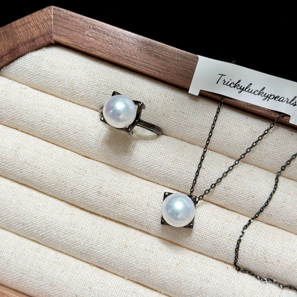 Blue Halo Pearl Ring & Pendant Set