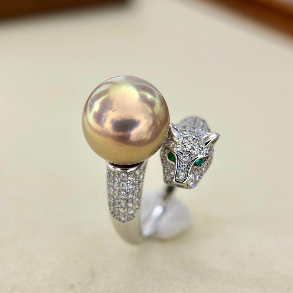 11.9mm Golden Green Pearl Leopard Ring – Reddish Brown Halo