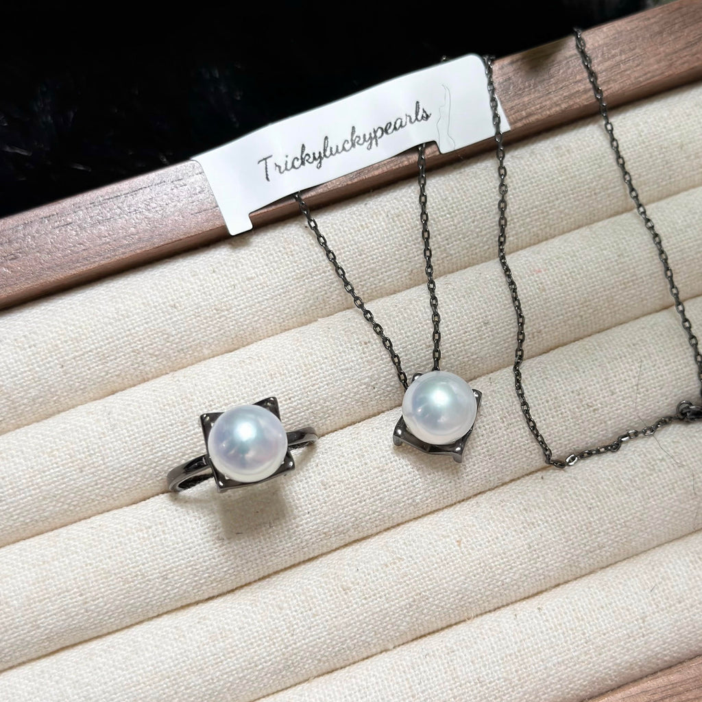 Blue Halo Pearl Ring & Pendant Set
