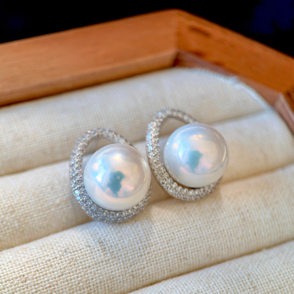 Sparkling 12mm Cold Blue Halo Pearl Stud Earrings