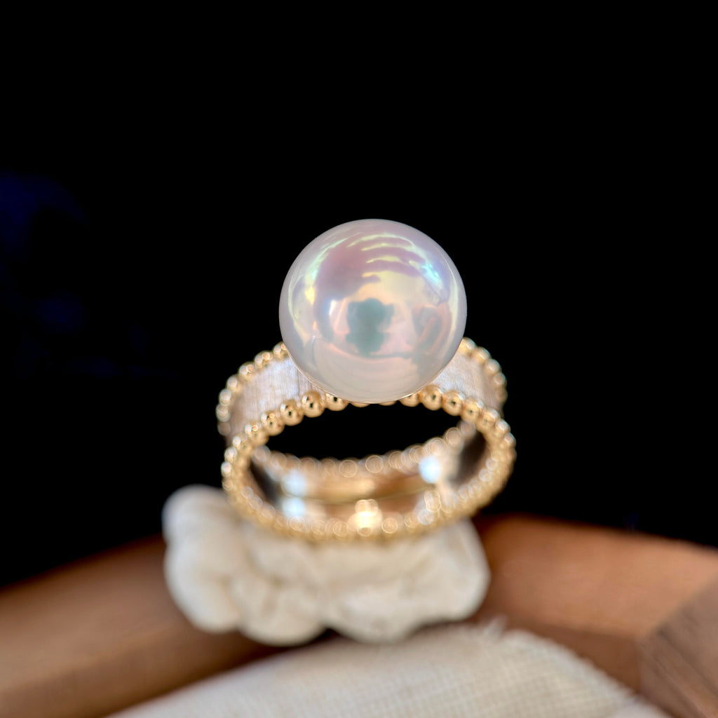Large Gem-Luster White Pearl Brushed Gold Ring