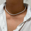 6–7 mm cool white with blue-silver iridescence freshwater pearl necklace, 41 cm long.