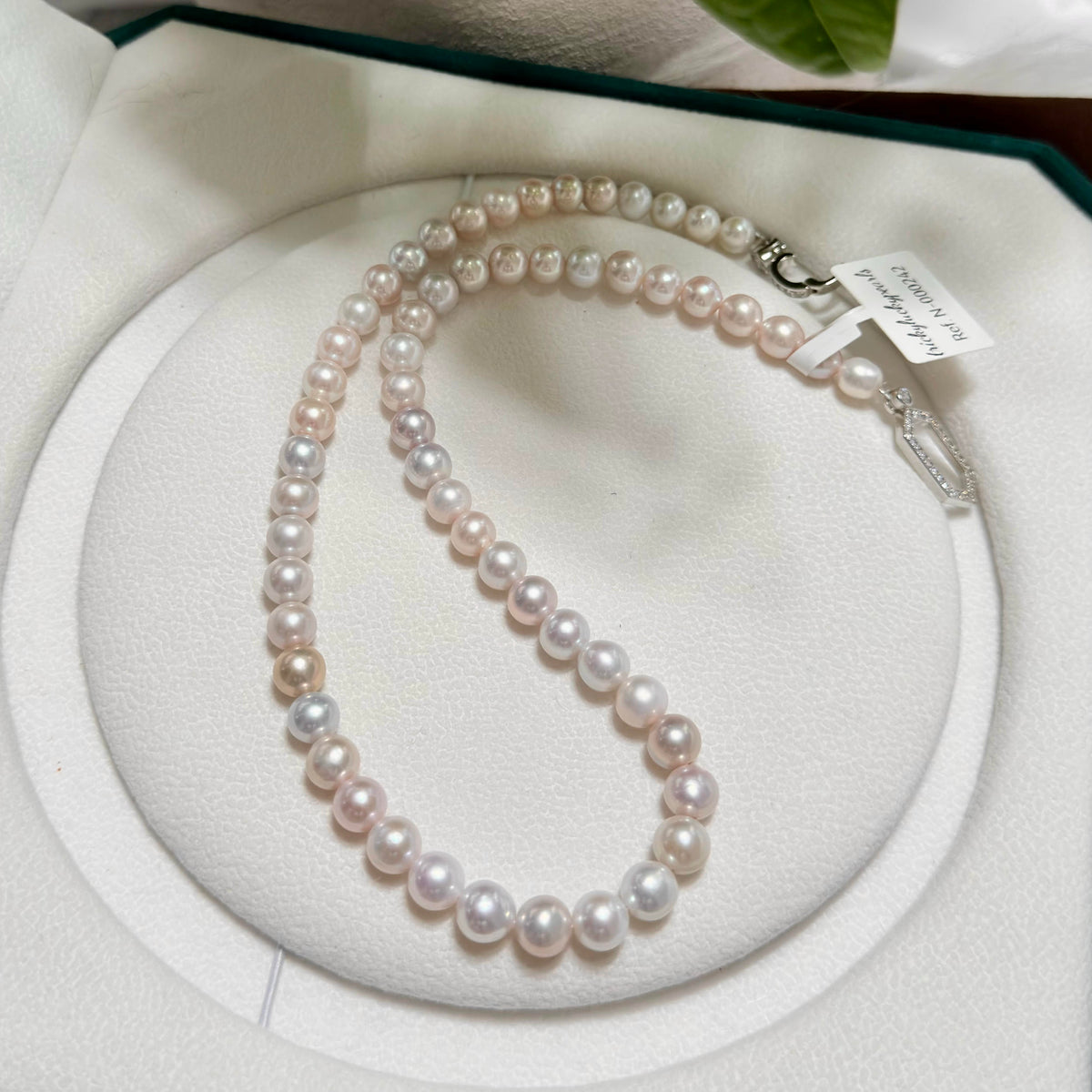 6–7.5 mm white base with mixed pastel colours freshwater pearl necklace, 42 cm long.