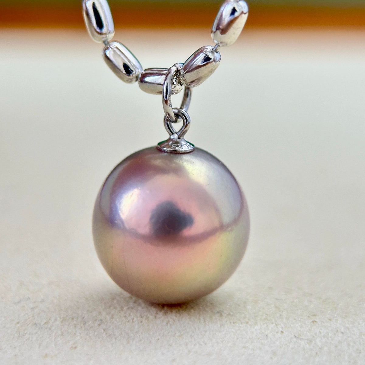 13.1mm Metallic Pink Golden Green Freshwater Pearl Pendant