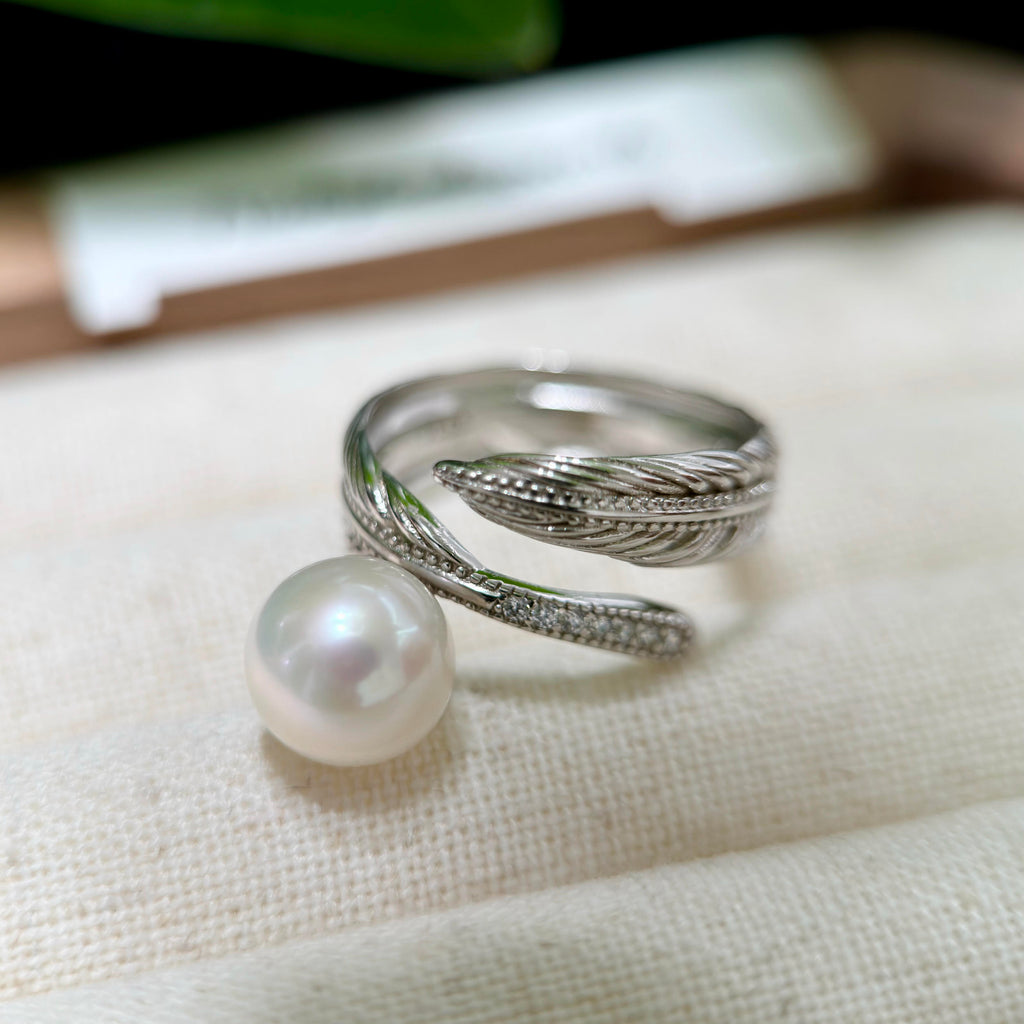 8.8 mm natural freshwater pearl ring in sterling silver.