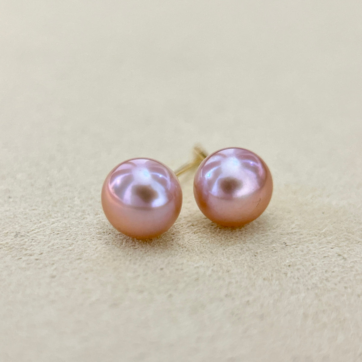 Colorful Flat Freshwater Pearl Stud Earrings – Minimalist