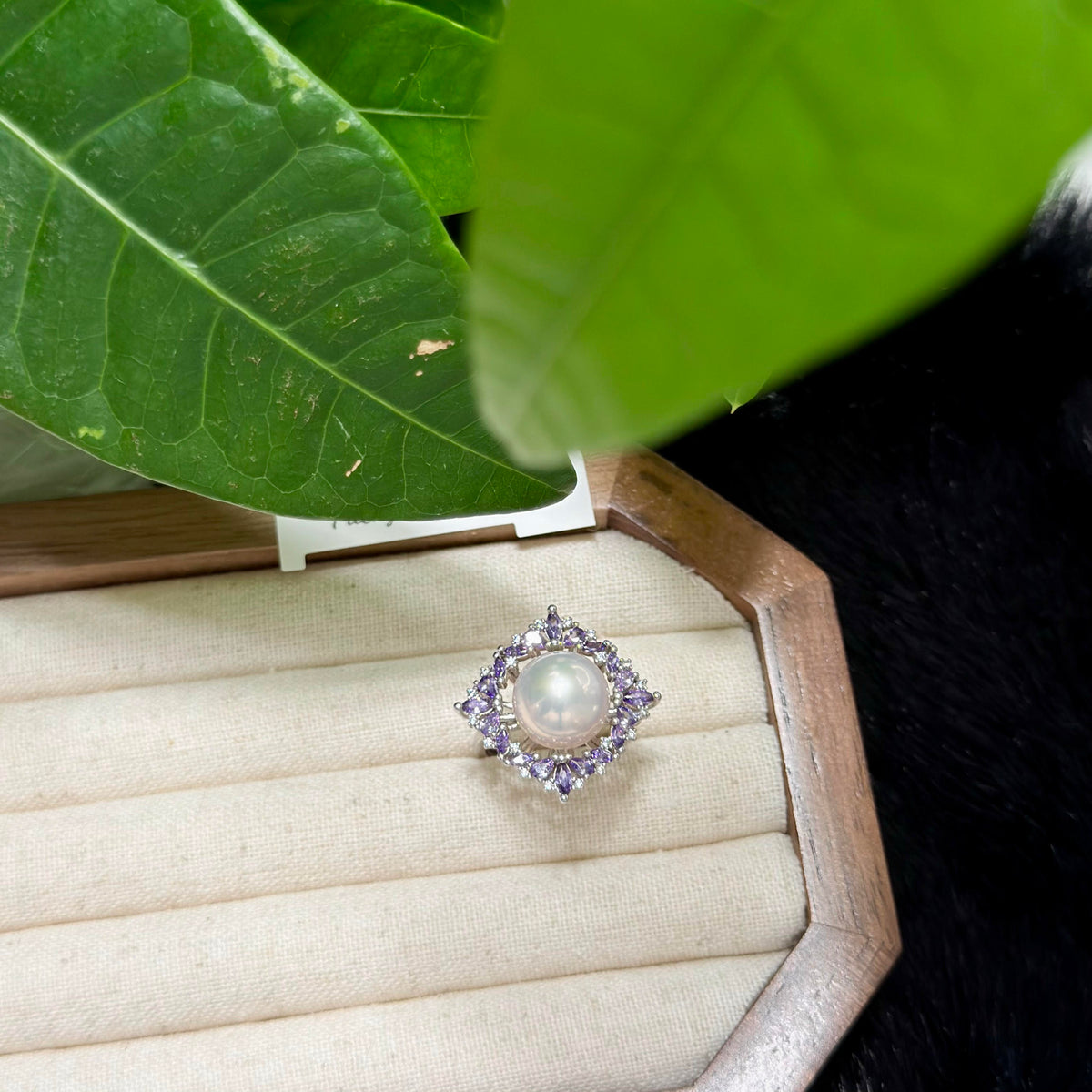 11.4 mm Aurora-lustre white freshwater pearl statement ring.