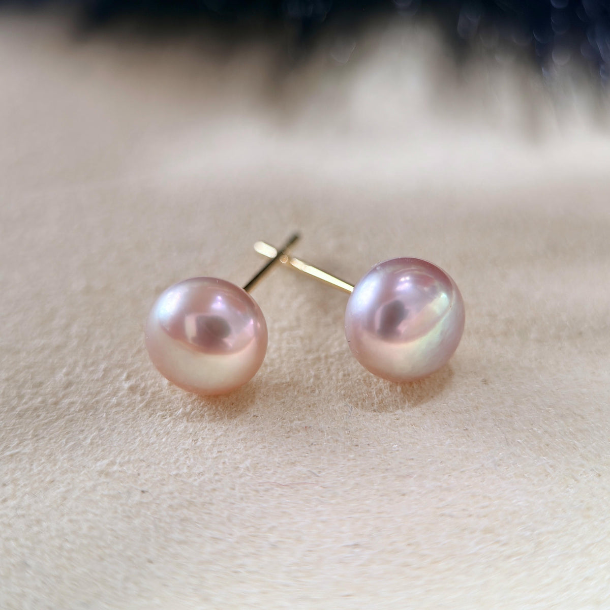 Colorful Flat Freshwater Pearl Stud Earrings – Minimalist