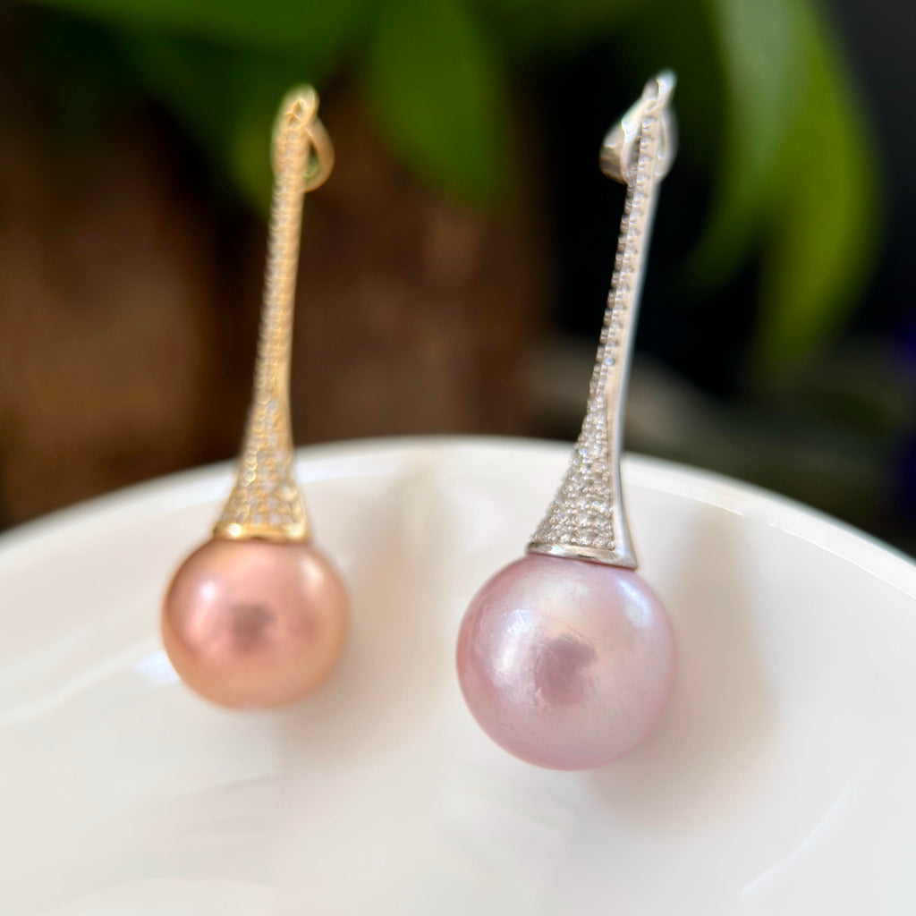 Pagoda Pearl Pendant Necklace – Lavender & Warm Halo