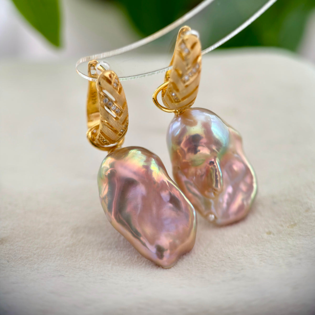 Artistic 3-in-1 golden-green baroque freshwater pearl earrings.