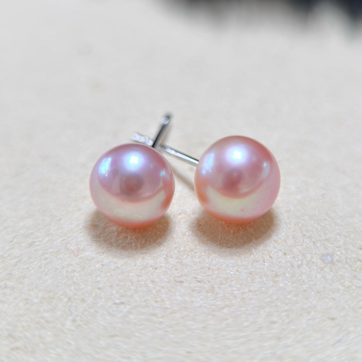 Colorful Flat Freshwater Pearl Stud Earrings – Minimalist