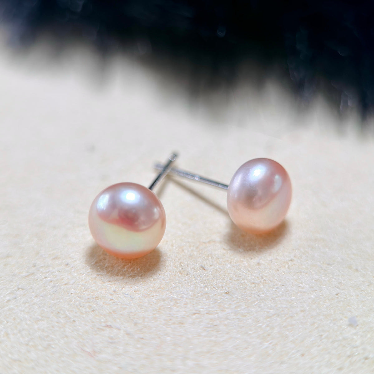 Colorful Flat Freshwater Pearl Stud Earrings – Minimalist