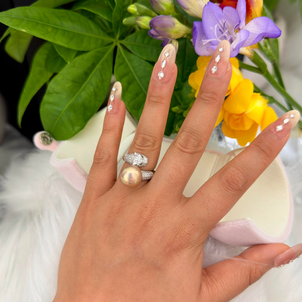 11.9mm Golden Green Pearl Leopard Ring – Reddish Brown Halo