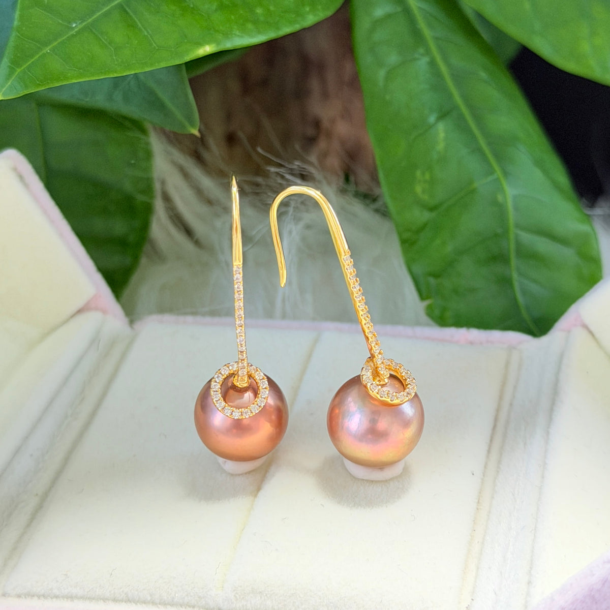 12mm Metallic Brown Freshwater Pearl Drop Earrings – Green Halo