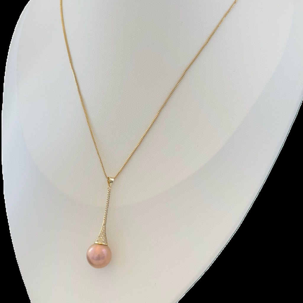 Pagoda Pearl Pendant Necklace – Lavender & Warm Halo