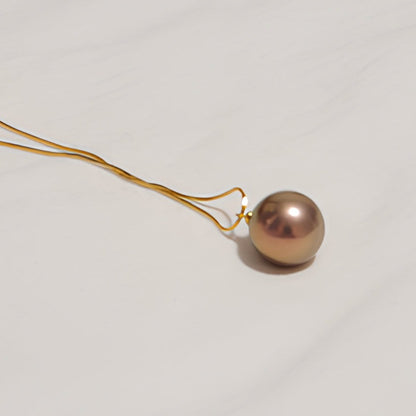 Rebel Girl's Pearl Necklace