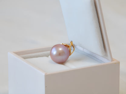 Golden Leaf Pearl Necklace Pendant