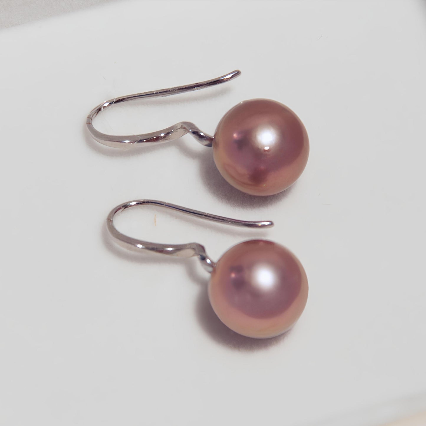 Ribbon Pearl Earrings