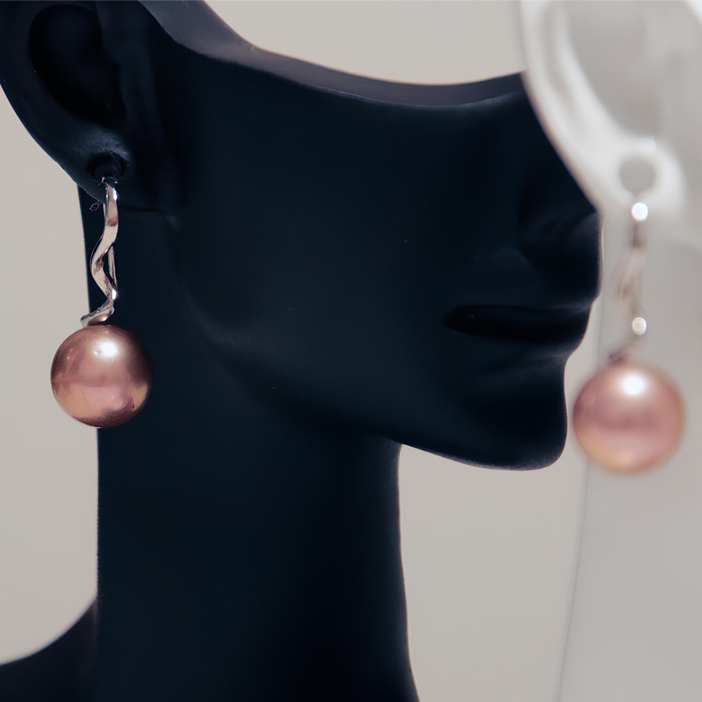 Ribbon Pearl Earrings