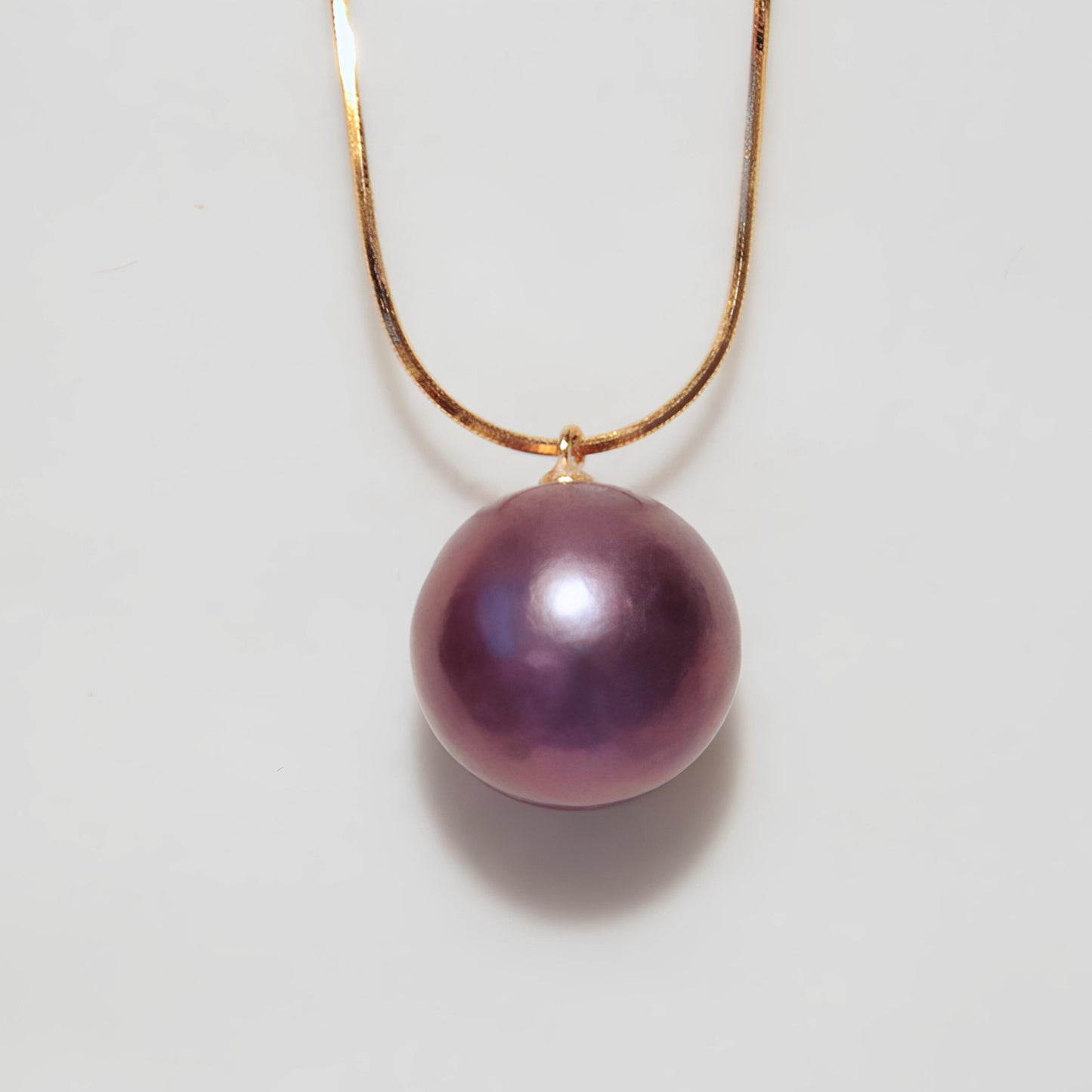 Gradient Purple Pearl Necklace