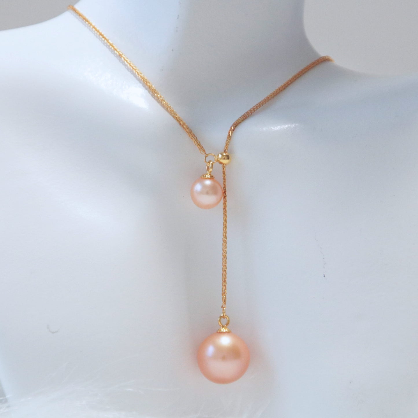 Gold Pearls Necklace