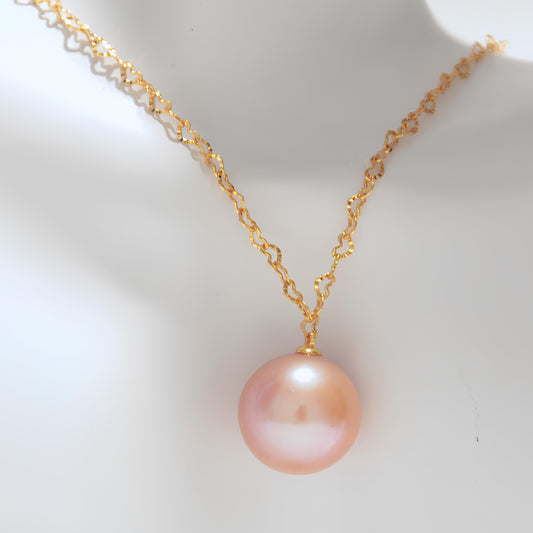 Gold Pearl Necklace