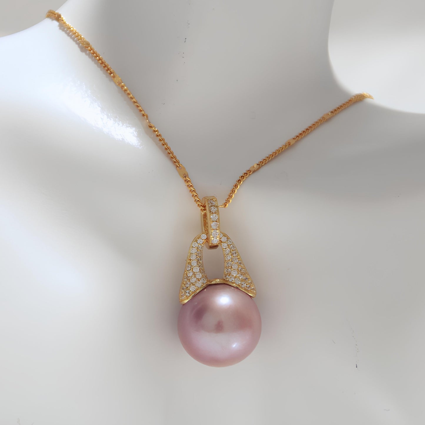 Jumbo Purple Pearl Pendant