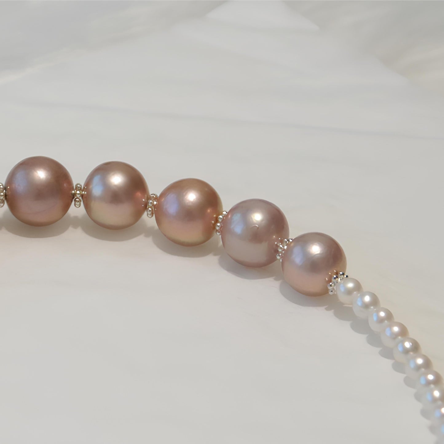 Metallic Pink Green Pearl Necklace