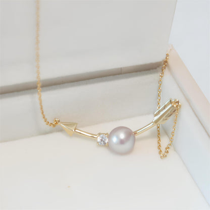 Love Arrow Natural Pearl Necklace