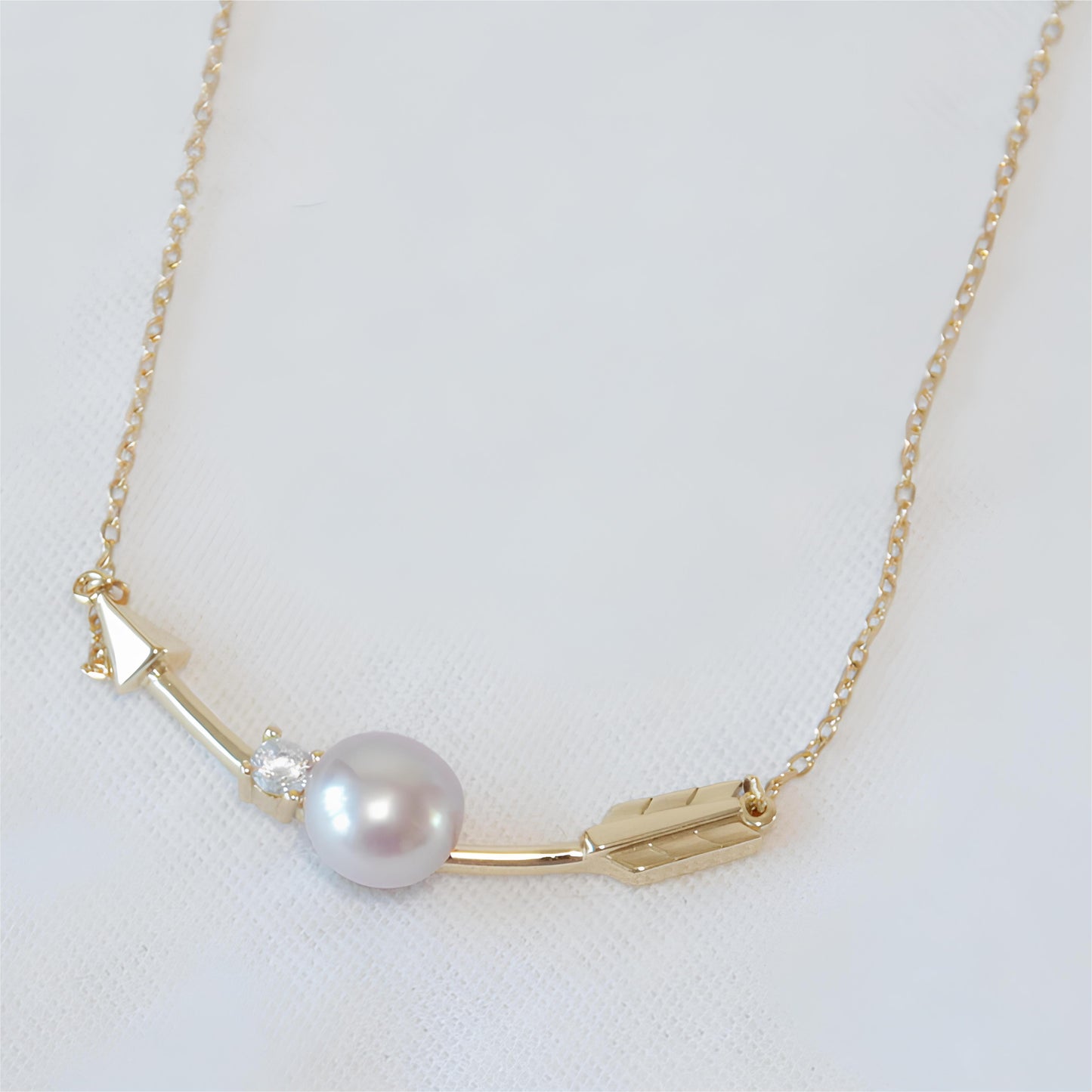 Love Arrow Natural Pearl Necklace