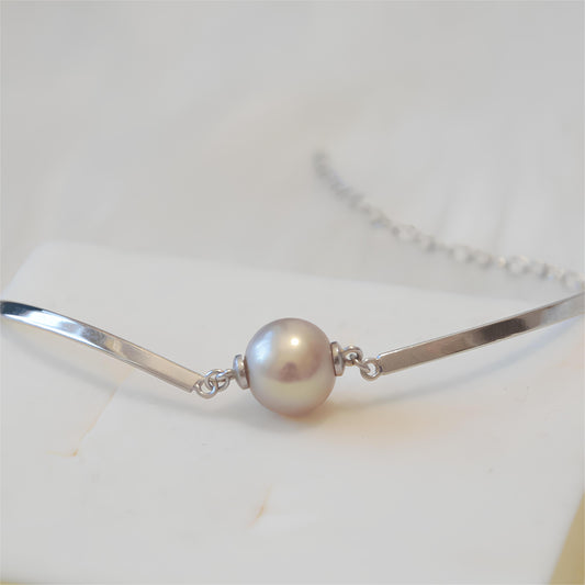 Simple Pearl bracelet