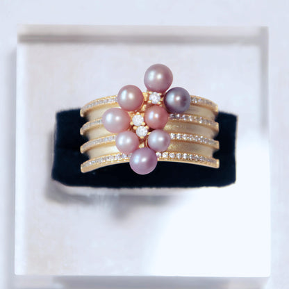 Wide-rimmed Colourful Pearl Ring