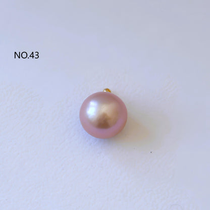 Light bulb natural pearl pendant