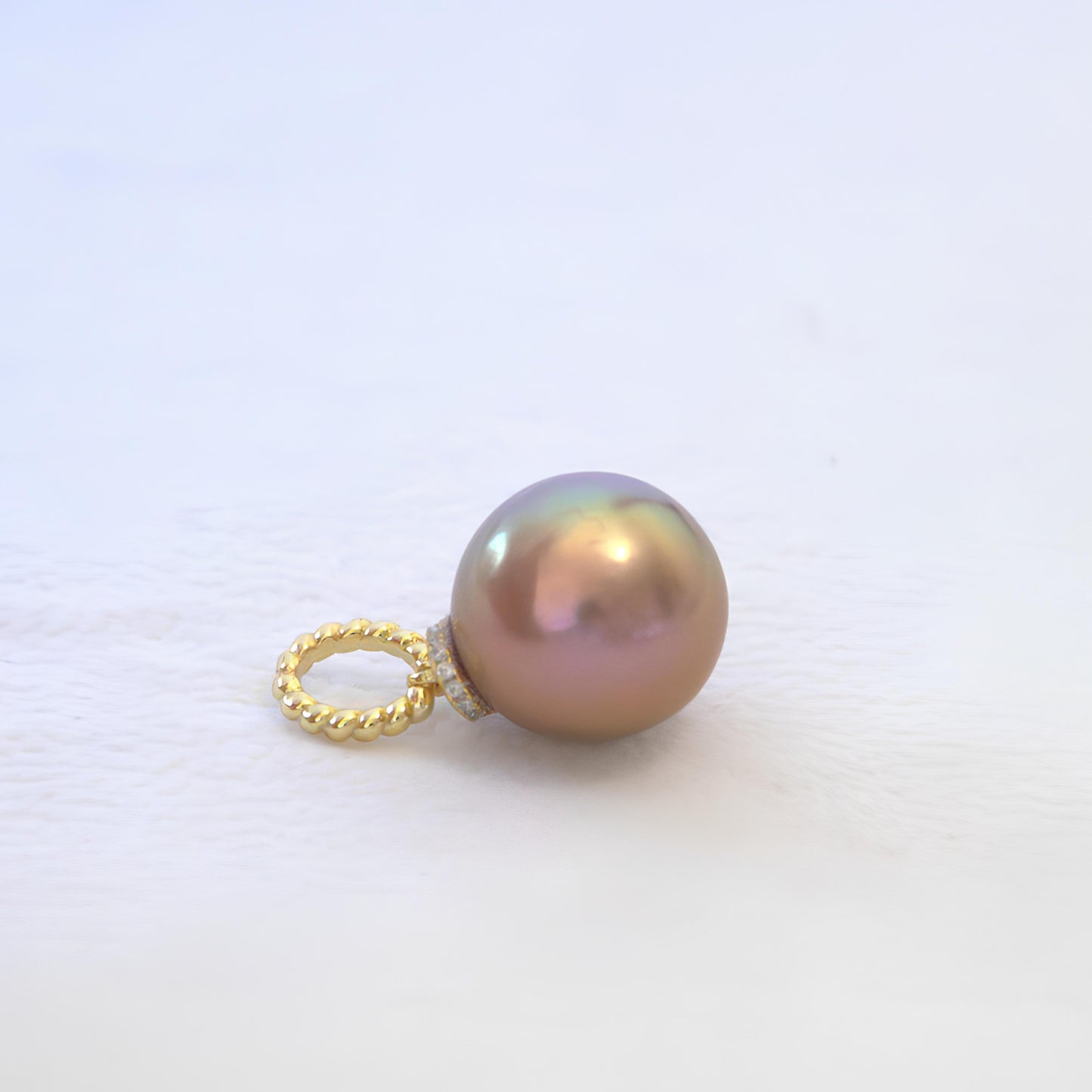 Rainbow natural pearl pendant