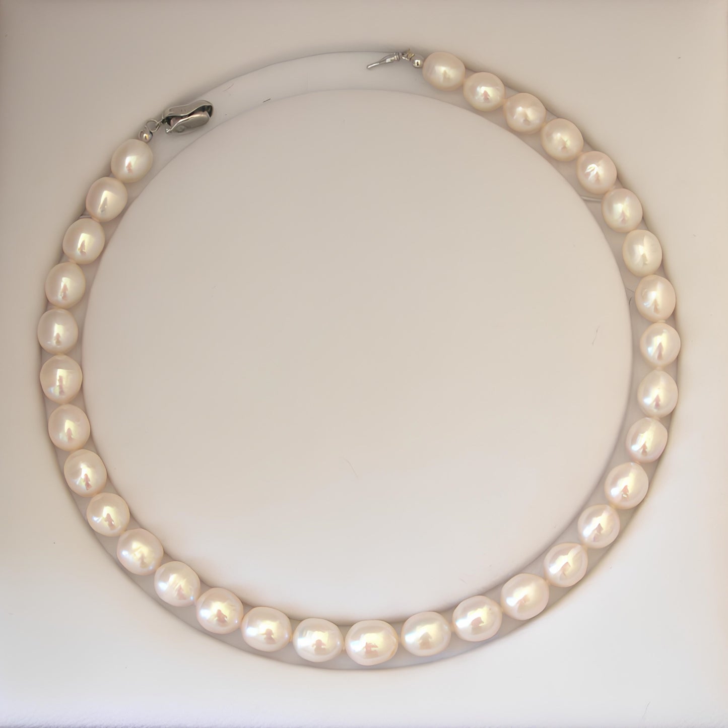 White Oval Pearls Necklace