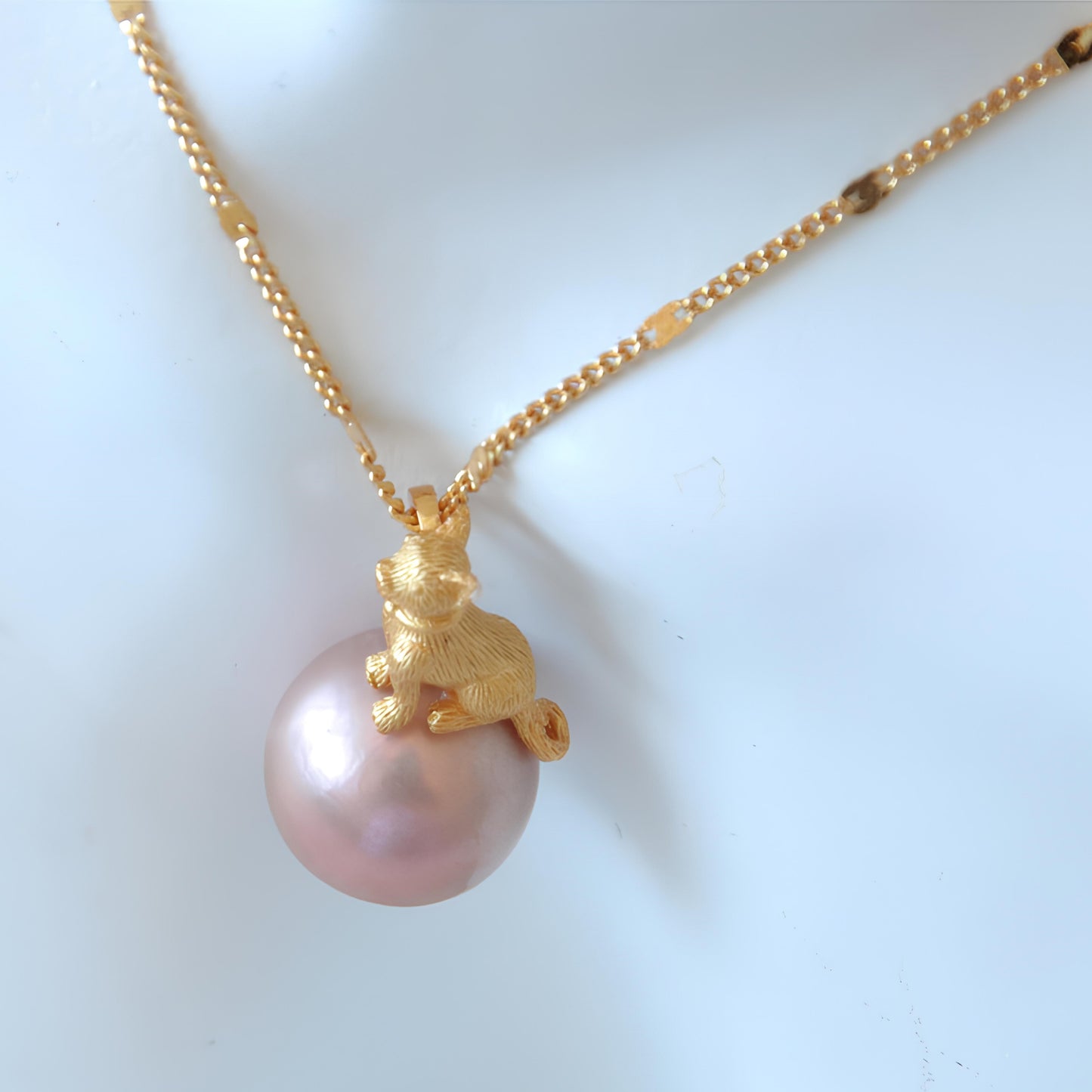 Cat Pearl pendant