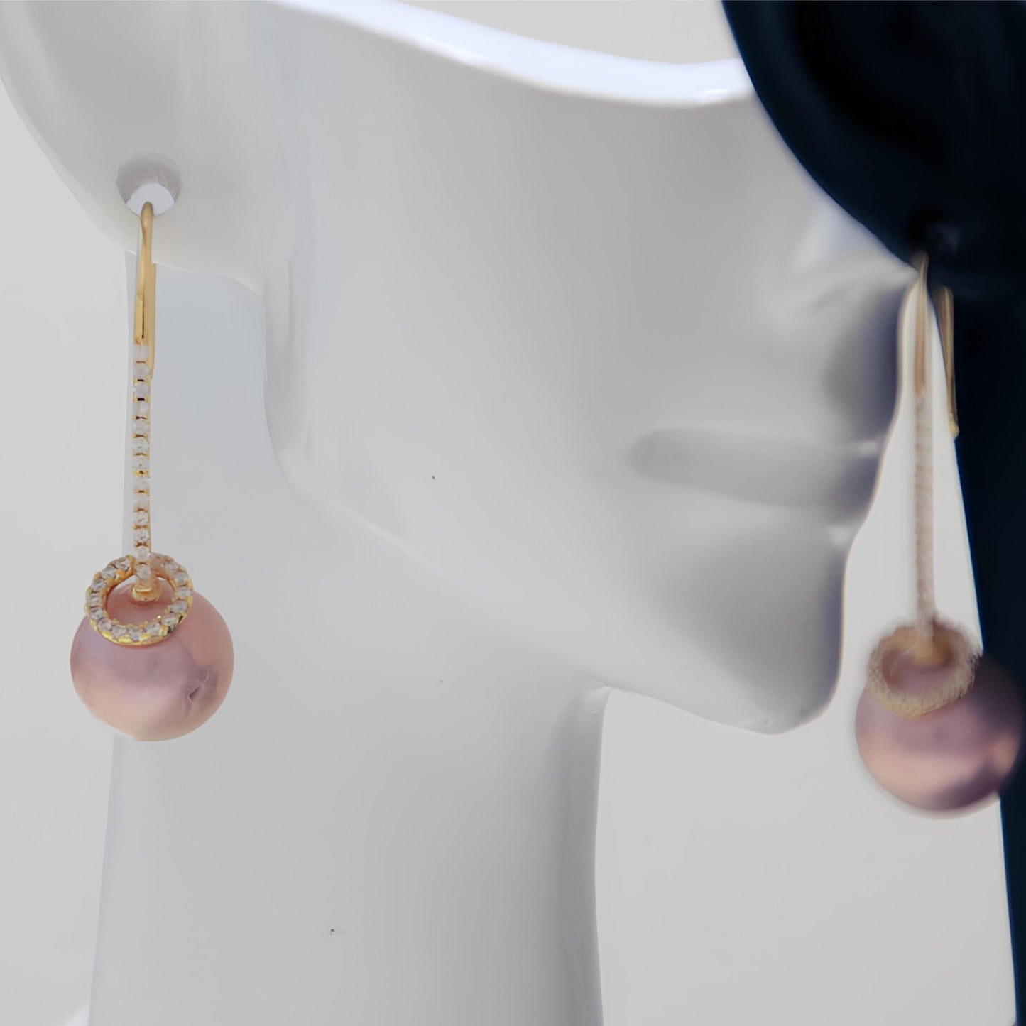 Aperture Pearl Earrings - Tricky Lucky