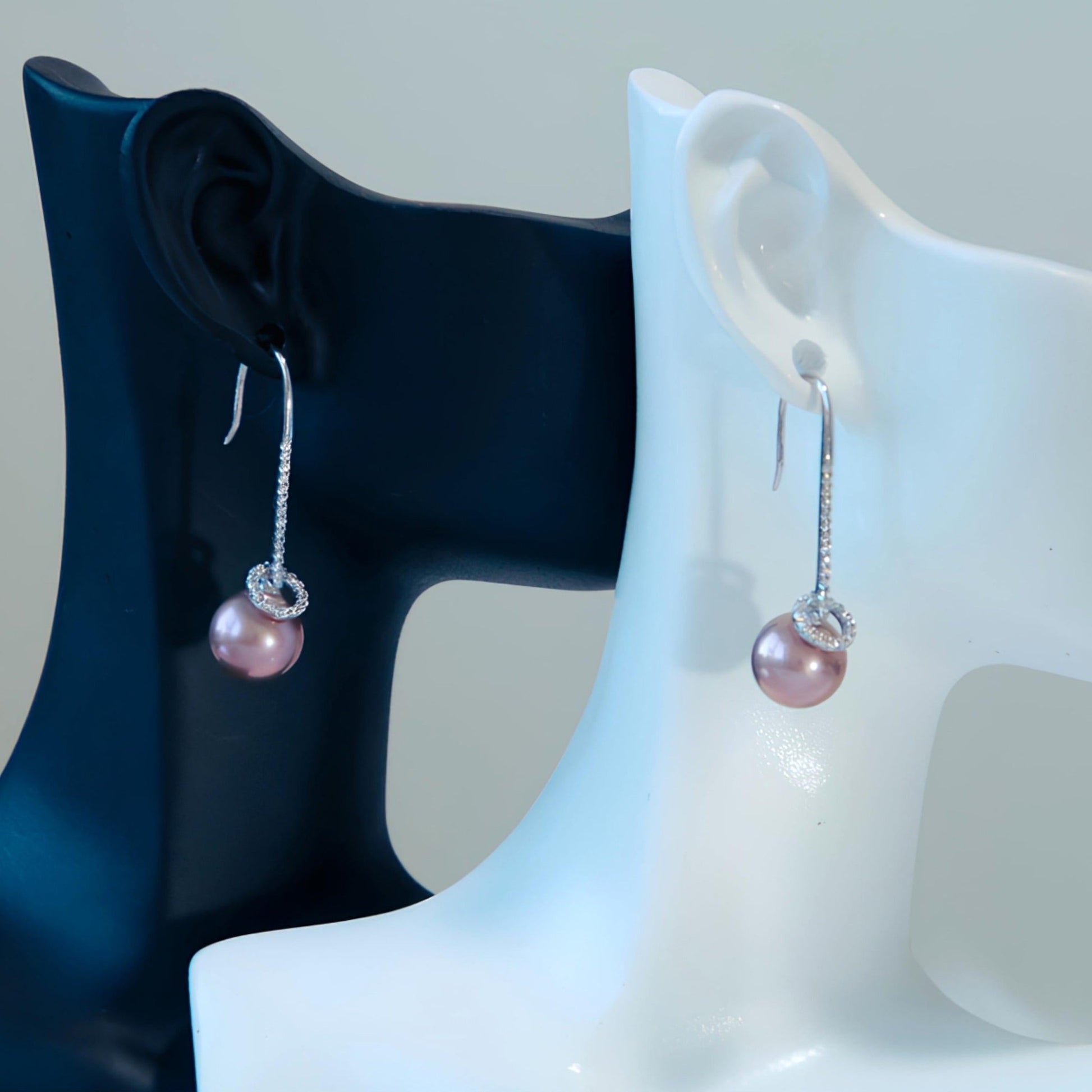 Aperture Pearl Earrings - Tricky Lucky