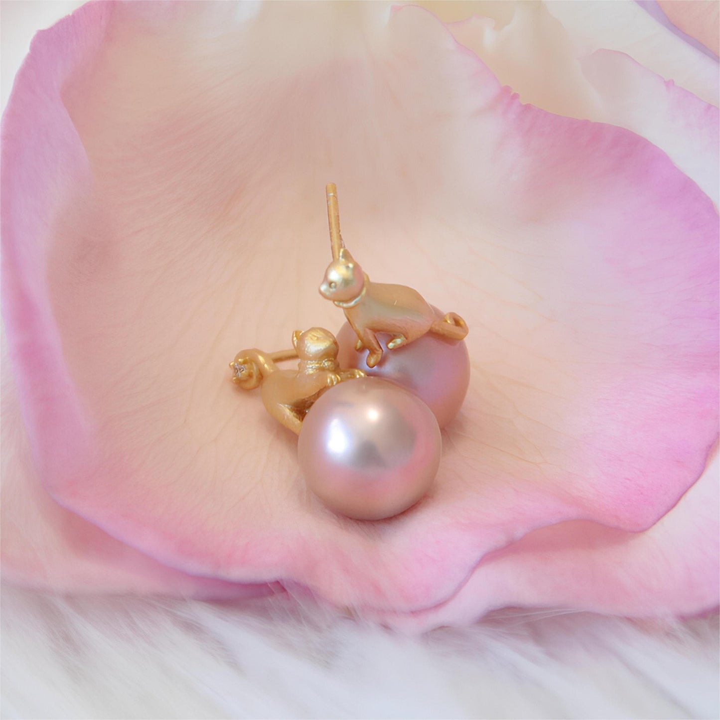 Buccellati Style Cat Pearl Earrings - Tricky Lucky