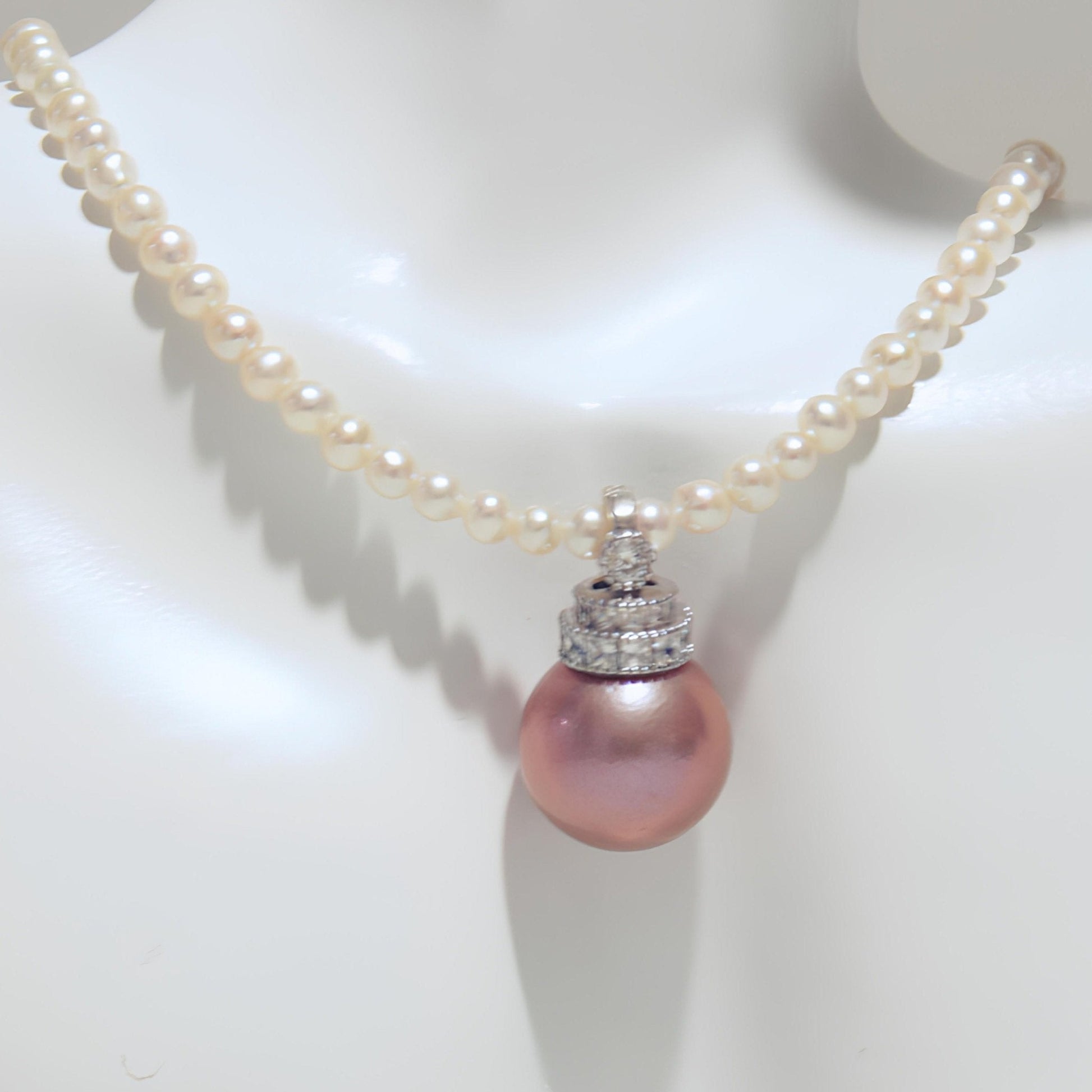 Cake Natural Pearl Easy - clip Pendant - Tricky Lucky