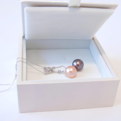 Camellia double pearl necklace - Tricky Lucky