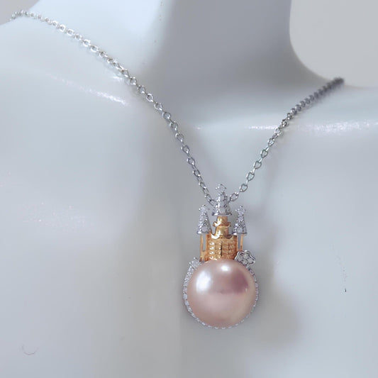 Castle Pearl Pendant - Tricky Lucky