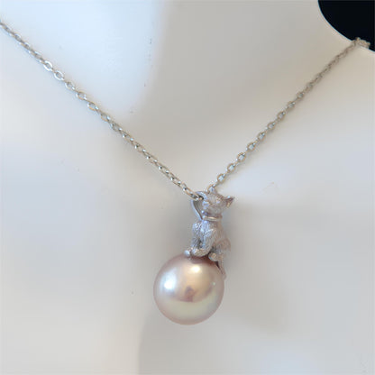 Cat Pearl Pendant - Tricky Lucky