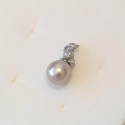 Cat Pearl Pendant - Tricky Lucky