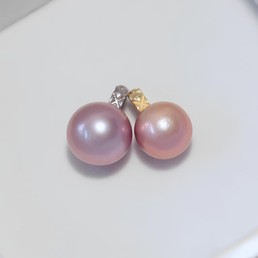 Checkered Pearl Pendant - Tricky Lucky