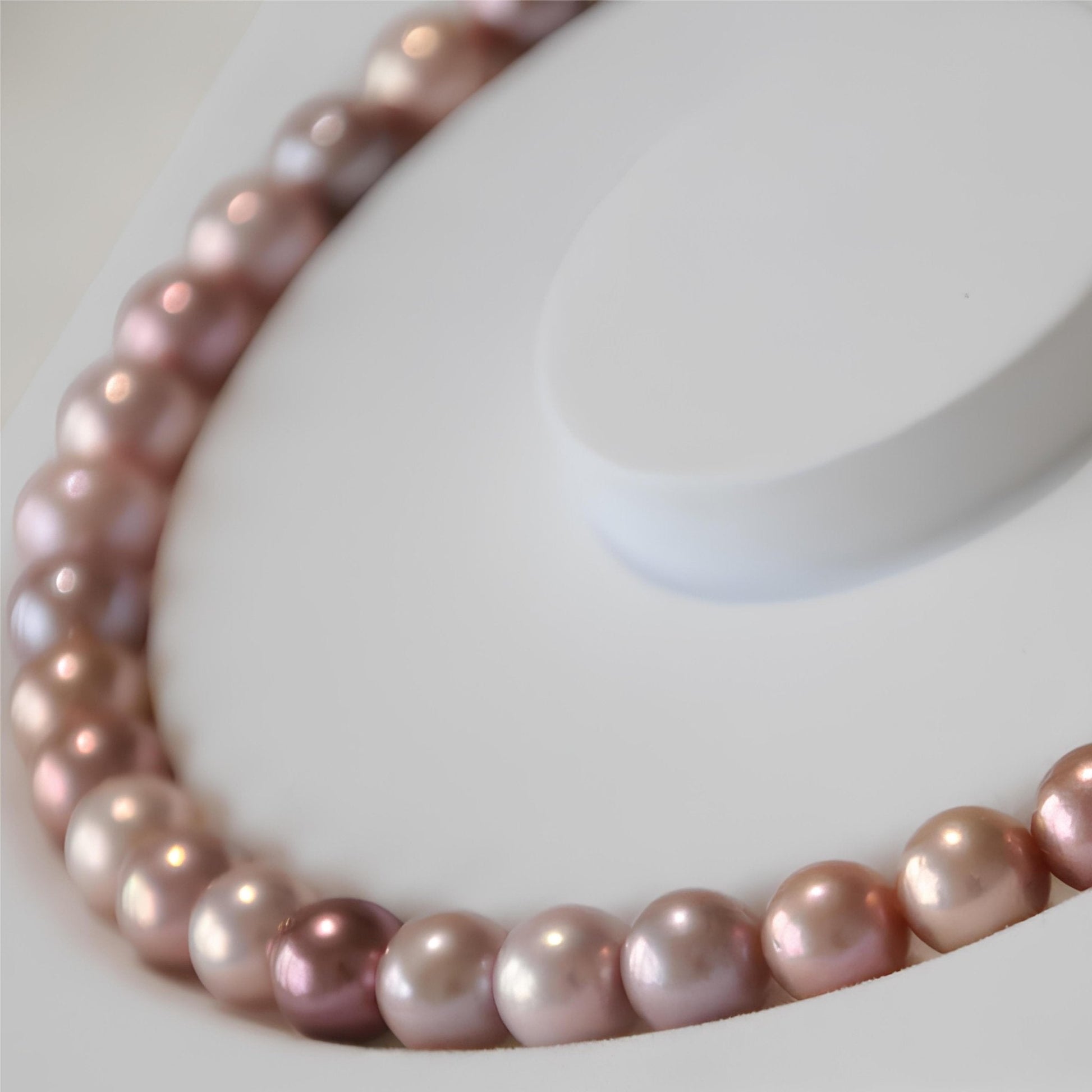 Cheetah Mixed Colour Pearl Necklace - Tricky Lucky