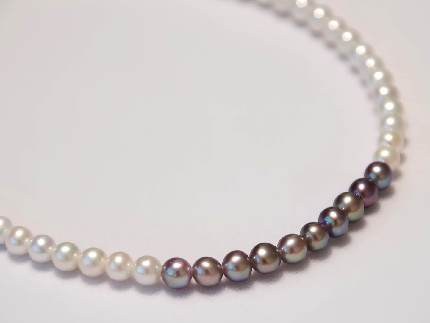 Classic Small White Pearl Necklace - Tricky Lucky