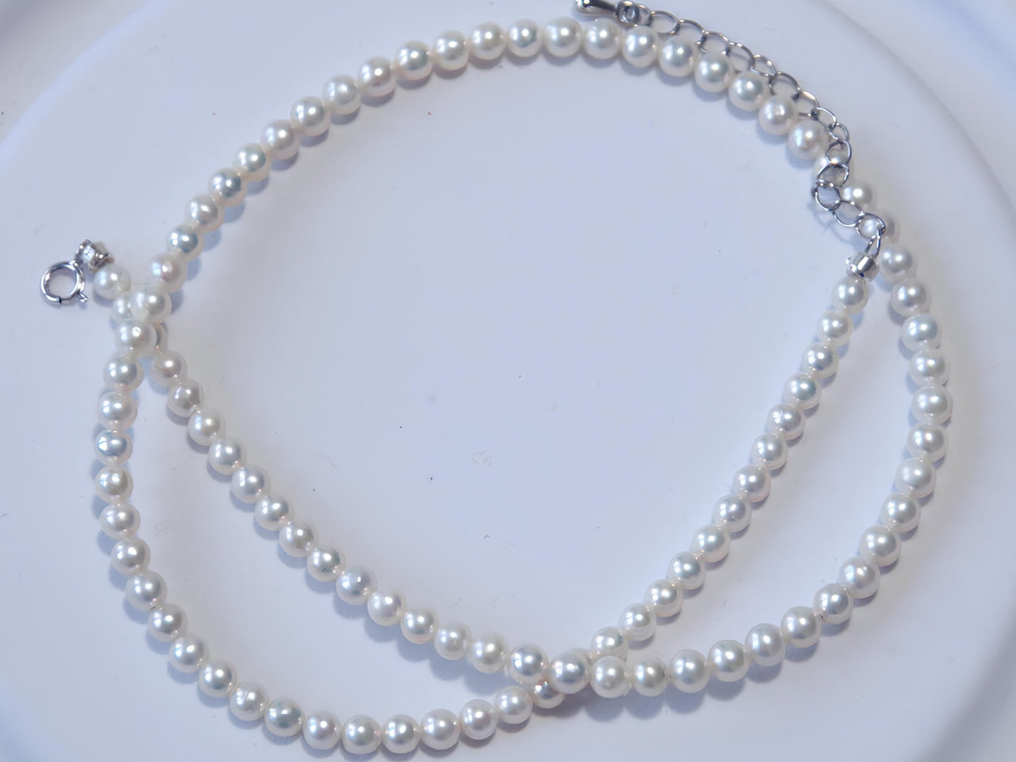 Classic Small White Pearl Necklace - Tricky Lucky